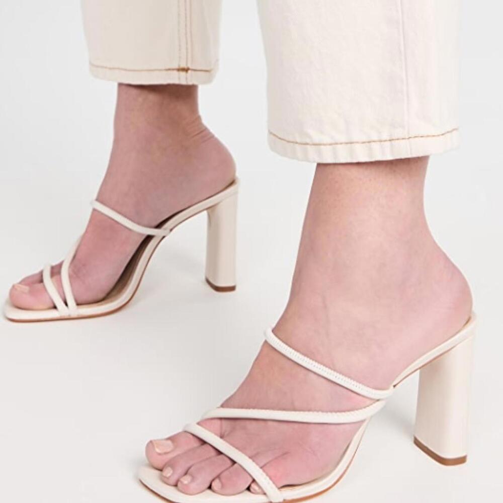 Schutz Chessie Sandals NIB Size 6